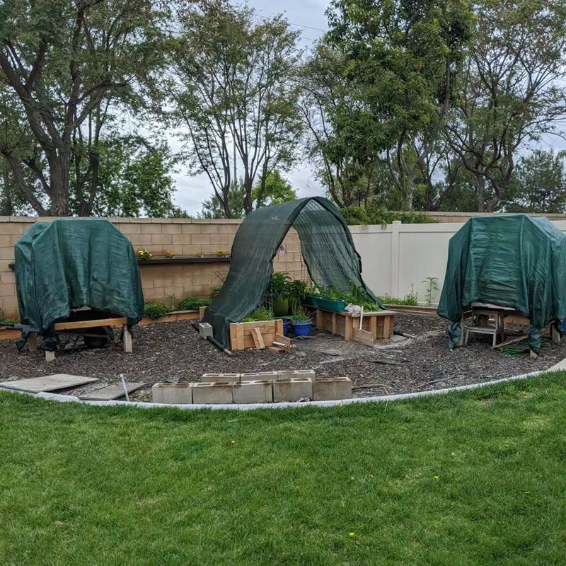 Tewango Sonnenschutz Netz Segel aus HDPE in Dunkelgrün mit 3 Befestigungspunkten für Garten und Pool - Bild 5