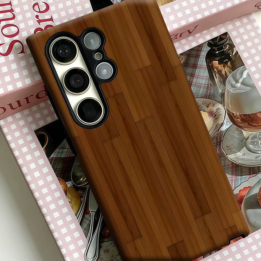 Stoßfeste Samsung Handyhülle mit Massivholz-Textur in Braun für Galaxy S25 Ultra, S24 und S23 Ultra Plus - Bild 4