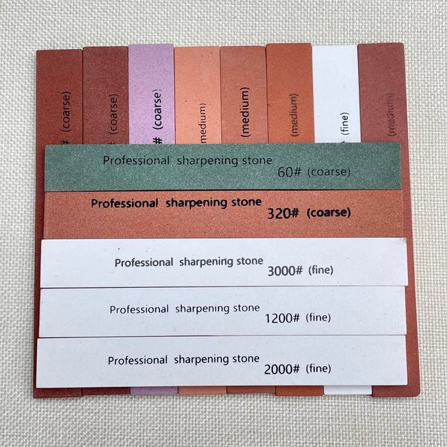RSCHEF Messerschärfstein Set aus 2 Stück Polierter Wetzstein Schleifstab Küchen-Schärfstein Zubehör in Multicolor - Bild 1