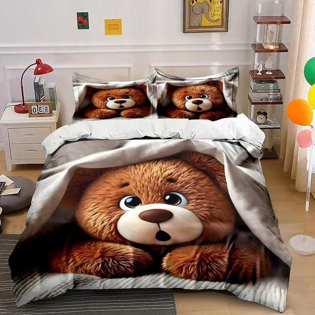 Bettwäsche-Set mit Plüsch-Teddybär-Motiv unter weicher Decke, 3-teilig bestehend aus 1 Bettbezug und 2 Kissenbezügen, Farbe Braun, Material Mikrofaser, B/H: 200 x 200 cm - Bild 1