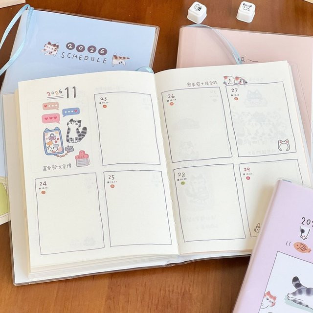Agenda 2026 Tanuki-Katze Notizbuch mit Malseiten und Monatsplaner, Softcover, Multicolour - Bild 1