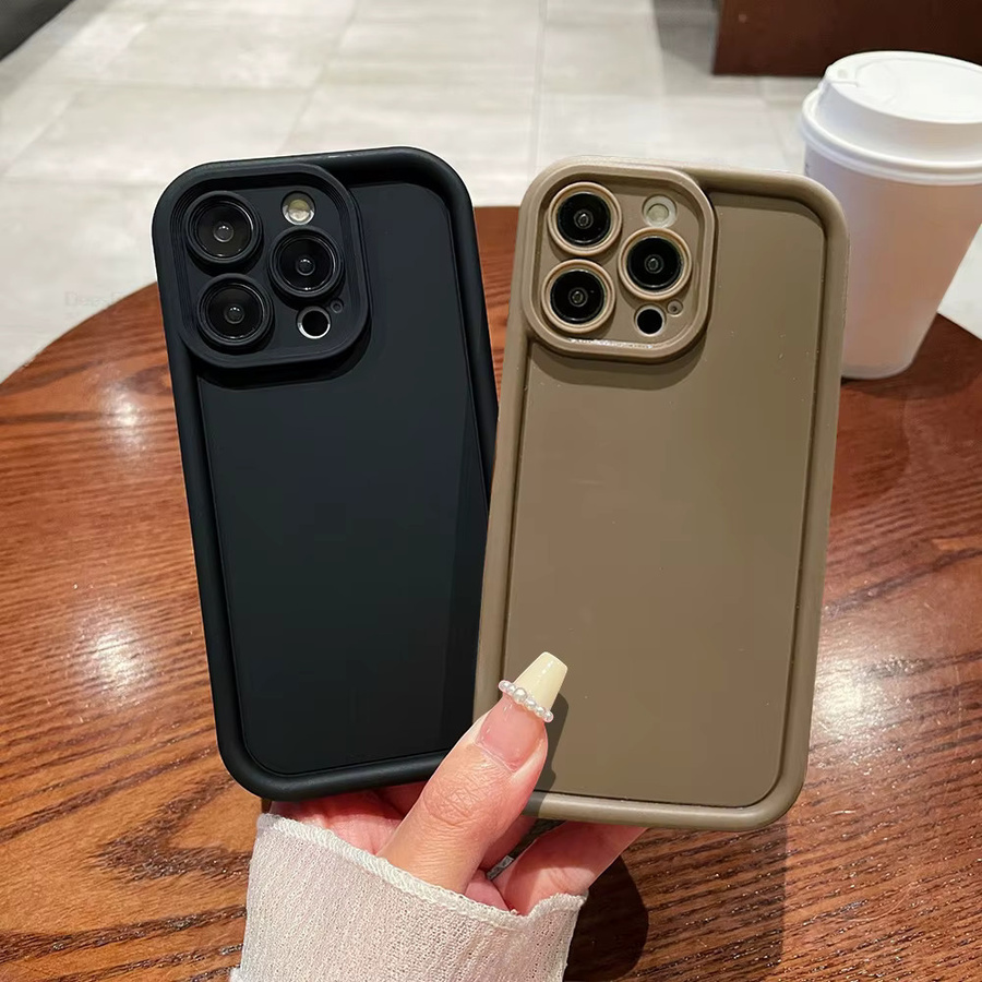 AKABEILA Flüssiges Silikon Handyhülle für iPhone Modelle in Schwarz mit weichem Stoßfänger-Schutz - Bild 1