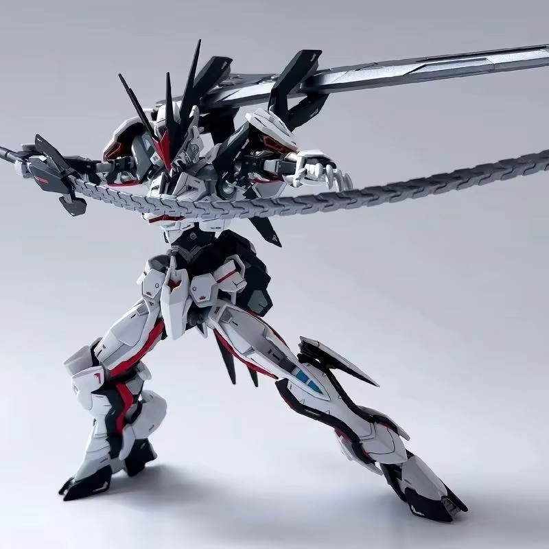 Bandai Mecha-Actionfiguren, Snap-Fit-Bausatz, Plastikmodell, abnehmbarer Umhang - Bild 2