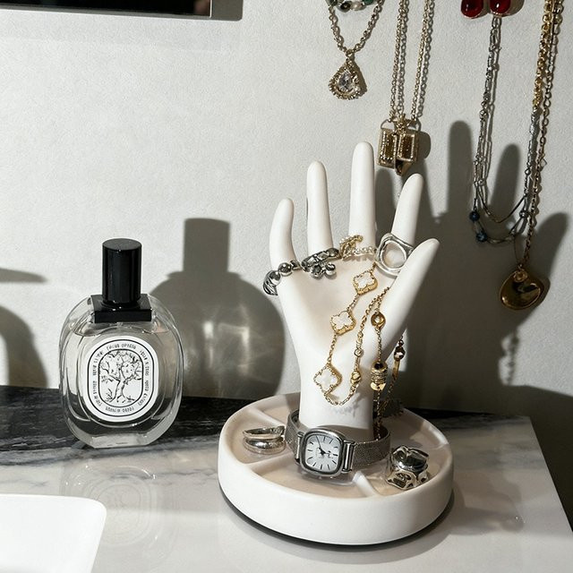 Moderne Schmuckablage aus Keramik in Palm-Design, weiß, Desktop-Organizer für Ringe und Halsketten - Bild 1