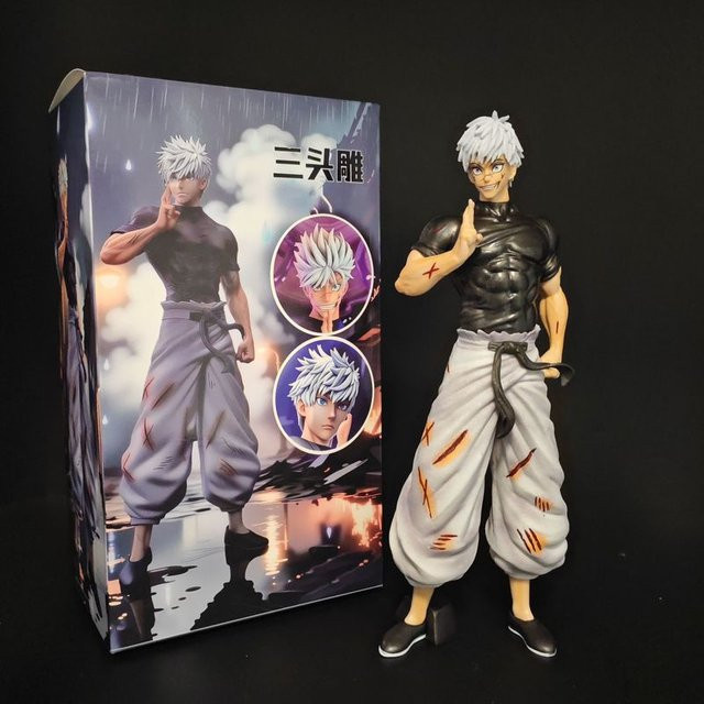 Bandai Jujutsu Kaisen Satoru Gojo, Anime-Figur, mit drei austauschbaren Köpfen - Bild 1
