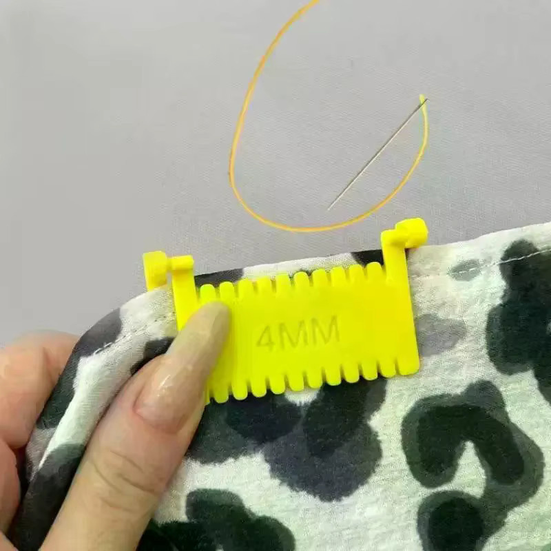 Quilting Nahtlineal als Stichführung für Saum und Rand in Gelb aus Kunststoff - Bild 1