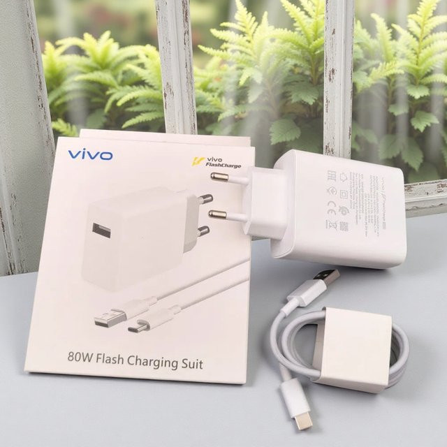 Vivo 80W Flash-Ladegerät Set mit USB-C-Kabel in Weiß für X300 X90 X80 S19 Pro iQOO Neo9 Z9 - Bild 1