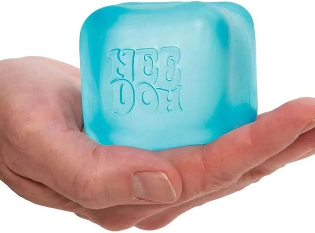 Schylling NeeDoh Nice Cube Blau, Squishy Spielzeug - Bild 1
