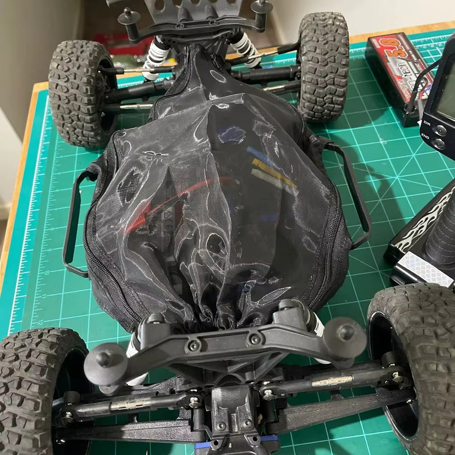 MALOM RC Staubschutzabdeckung, 1:10, Schwarz, Zubehör - Bild 4
