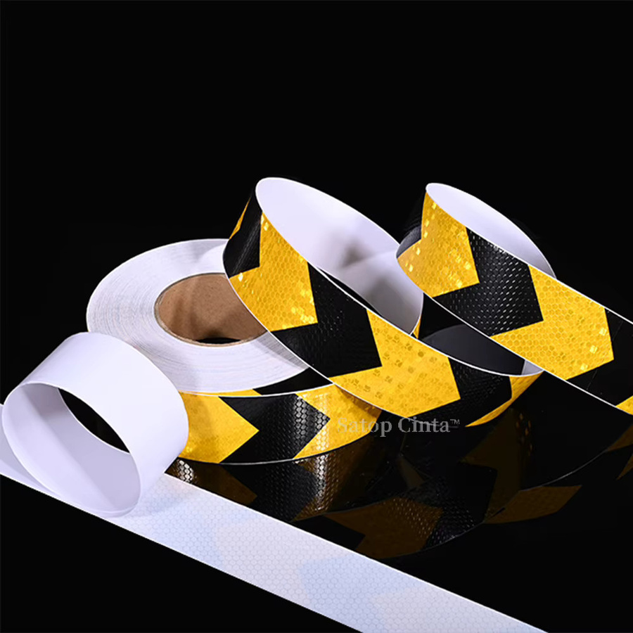 Reflektierendes PVC Klebeband mit gelb-schwarzem Pfeilmuster für Fahrzeuge und Fahrbahnen, Breite: 5 cm, Länge: 25 m - Bild 4