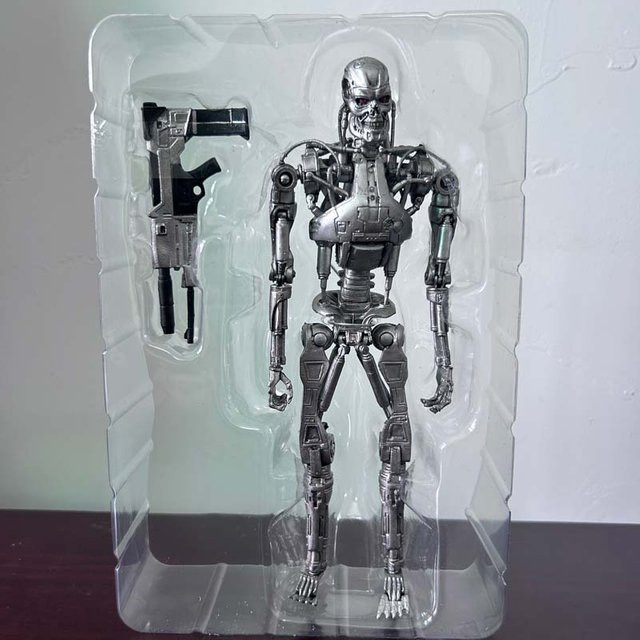 NECA The Terminator T-800 Wächter Endoskelett, Actionfigur, ab 18 Jahren - Bild 1