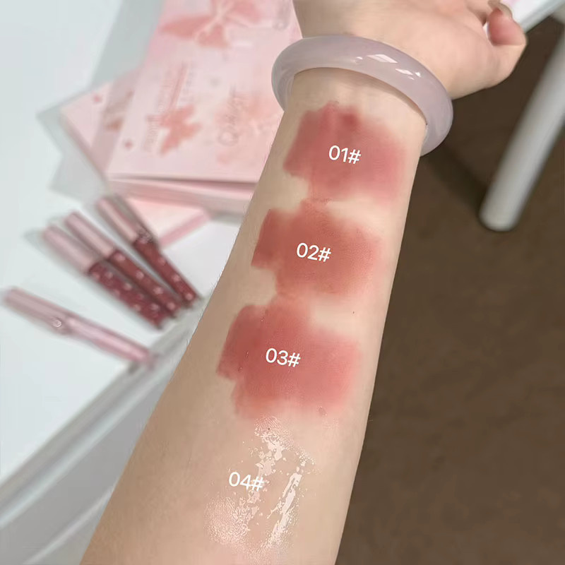 QIBEST Lippenstift-Set, 3x Matt Lippenstift, 1x Lippenöl, Unisex - Bild 3