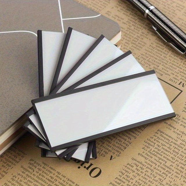 20er-Pack magnetische Etikettenständer in Schwarz aus Kunststoff mit starkem Magnetfuß und selbstklebender Halterung für Büro, Werkstatt oder Kühlschrank - Bild 1