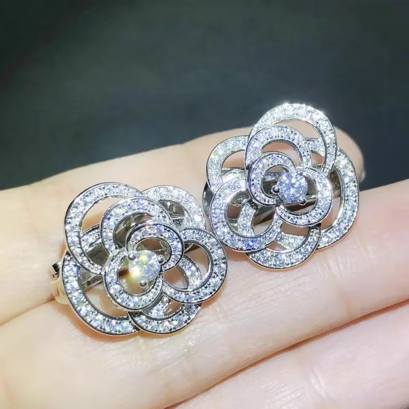 Huitan Damen-Ohrstecker, Silber, Zirkonia, Blumenförmig - Bild 4