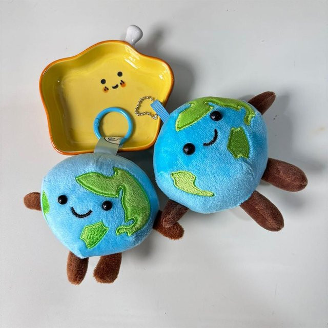 Schlüsselanhänger Erde Plüsch, Blau, Unisex - Bild 1