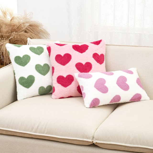 BUYNOW Herzförmiger Kissenbezug aus Kunstkaninchenfell in Pink, Plüsch-Dekokissen für Wohnzimmer und Schlafzimmer - Bild 1