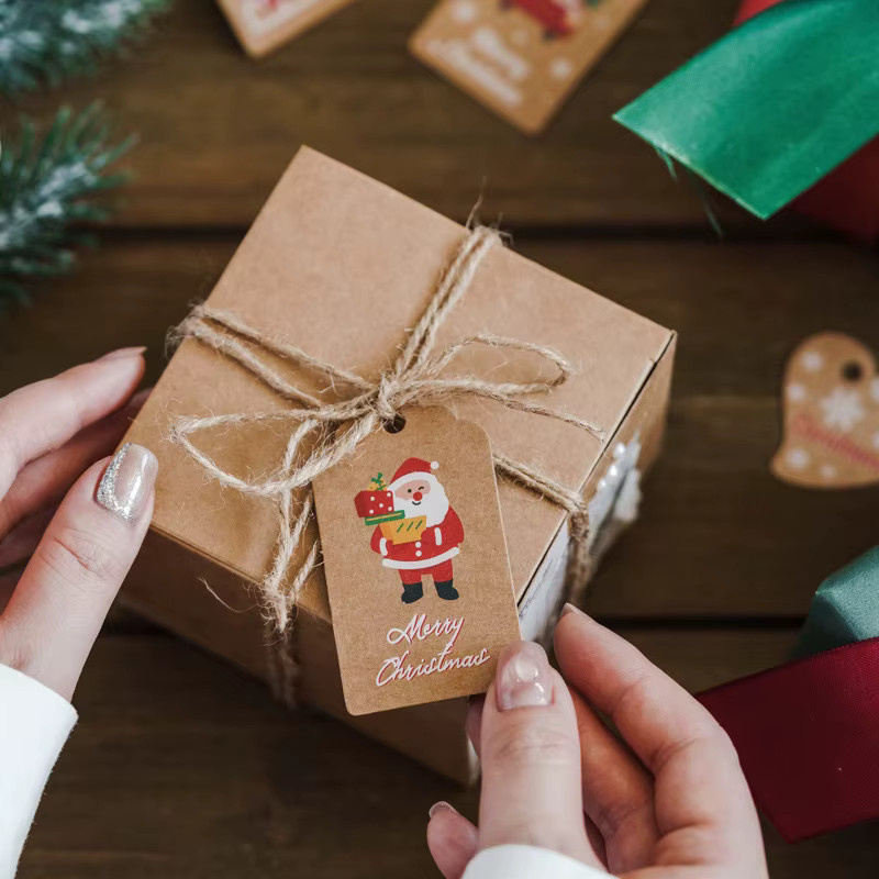 50 Stück Weihnachts-Themenetiketten aus Papier für Weihnachtsdekoration und Neujahrsornamente - Bild 3