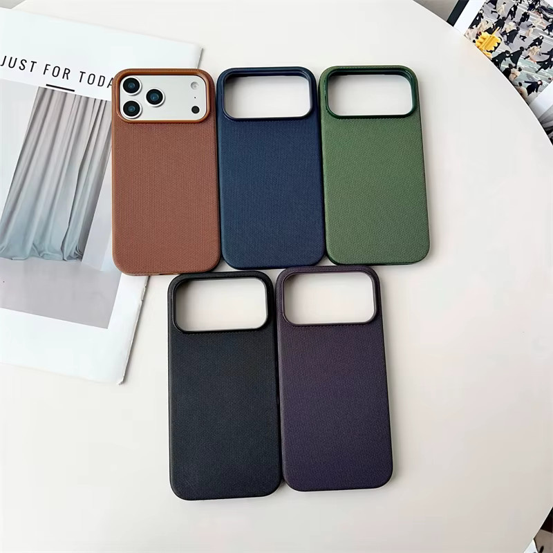 NMEGOU Magnetische Tech-Stoff Handyhülle für iPhone 17 16 Pro Max und iPhone 17 16 Pro in Blau mit MagSafe Kompatibilität und stoßfestem Schutz - Bild 2