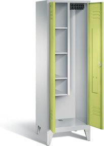 C+P Möbelsysteme Putzmittel-Spind Classic in Viridingrün und Lichtgrau, H: 185,0 cm, B: 61,0 cm, T: 50,0 cm - Bild 1