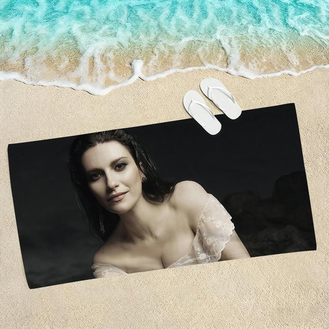 Strandtuch Laura Pausini YO CANTO 2 von JMG Household Supplies, Farbe: Schwarz, B/H: 40 x 70 cm - Bild 1