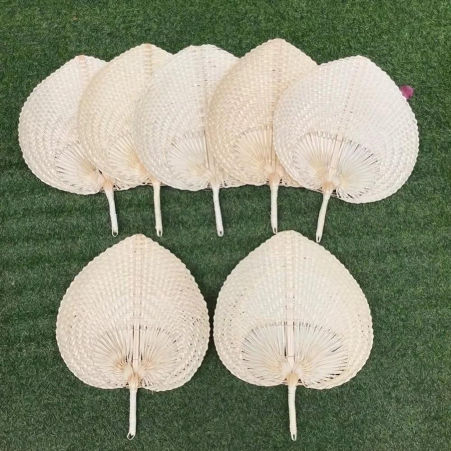 Handgeflochtener Fächer aus Palmblatt und Rattan von IeongmanSDF in Beige - Bild 3