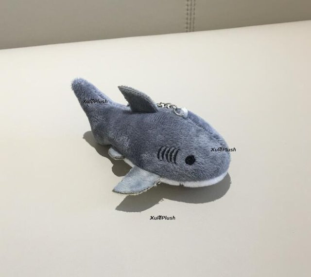 Yiran toy Gefüllter Hai Plüschtier, 10-teiliges Set, ab 3 Jahren - Bild 1