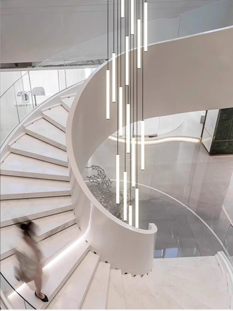 VIGOUS Nordic Villa Kronleuchter für Treppen als hängende Loft-Lampe in Weiß mit warmweißem Licht - Bild 1