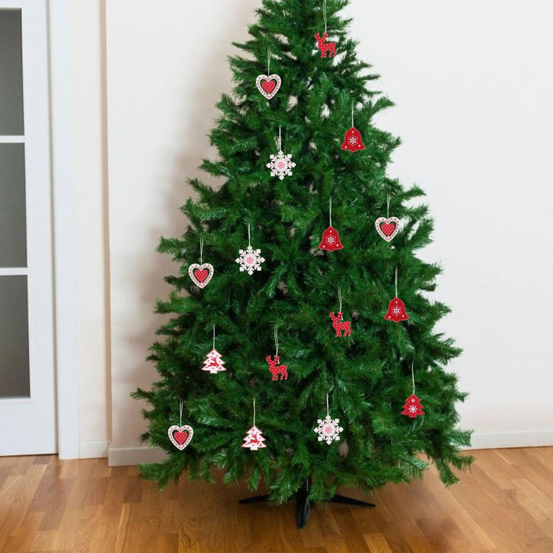 24 Stück CosyHome Weihnachts Hängeornamente aus Holz in Rot mit Rentier und Sternen im Landhausstil - Bild 5