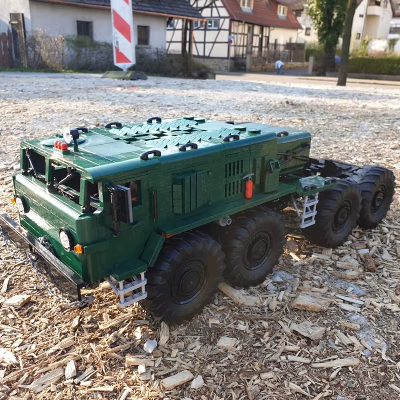 MOCBUILDING MAZ 537 Lkw mit Anhänger Bausteine Set in Grün als pädagogisches DIY Fahrzeug Modell Spielzeug - Bild 2