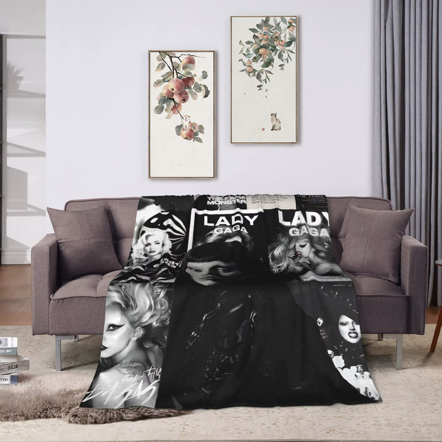 Flanell-Tagesdecke Lady Gaga Mayhem 2025 in Schwarz mit Ornament-Design aus Polyester - Bild 2