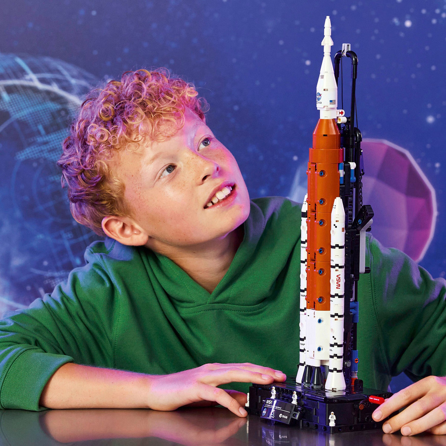 LEGO Technic NASA Artemis SLS-Schwerlastrakete, ab 9 Jahren - Bild 7