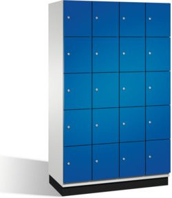 C+P Fächerschrank Cambio auf Sockel mit 20 Fächern, Farbe Enzianblau und Lichtgrau, H 195,0 x B 120,0 x T 52,5 cm - Bild 1