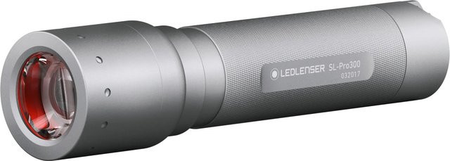 Solidline Taschenlampe Pro 300 in Silber, dimmbar, aus Aluminium mit IPX4 Schutz - Bild 1