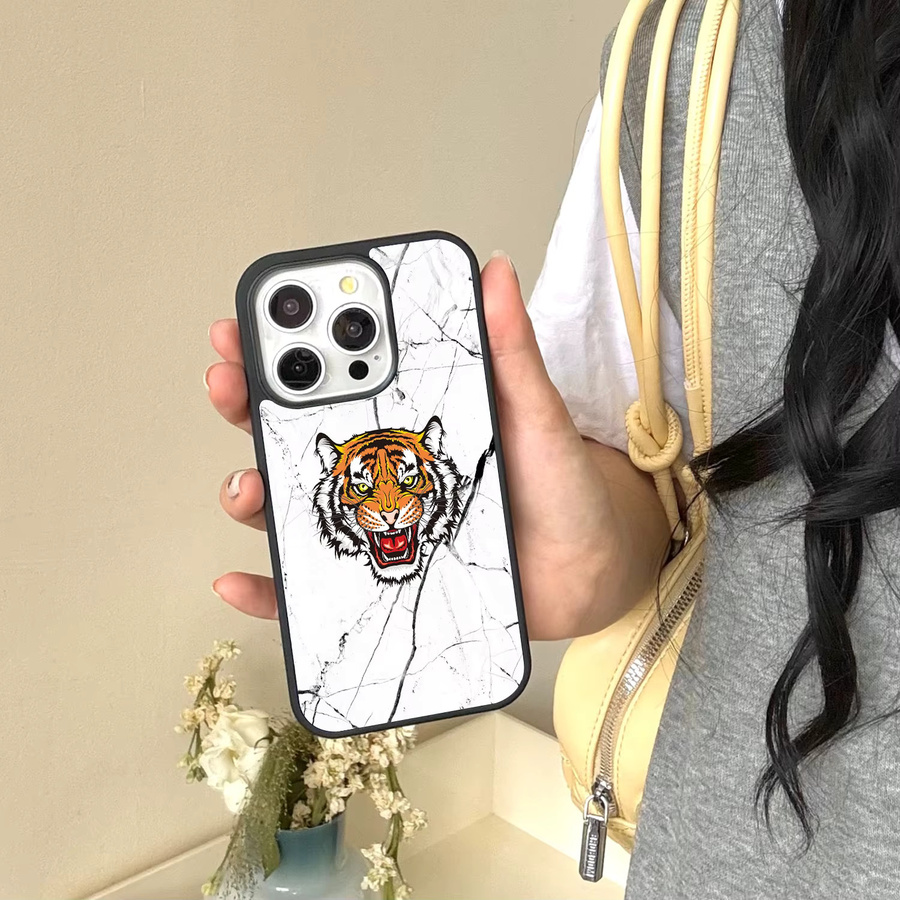 VNTK Streetwear Tiger Handyhülle für iPhone 16 15 14 13 12 11 Pro Max Plus und 16e mit Marmor-Design und Anti-Drop-Schutz - Bild 3