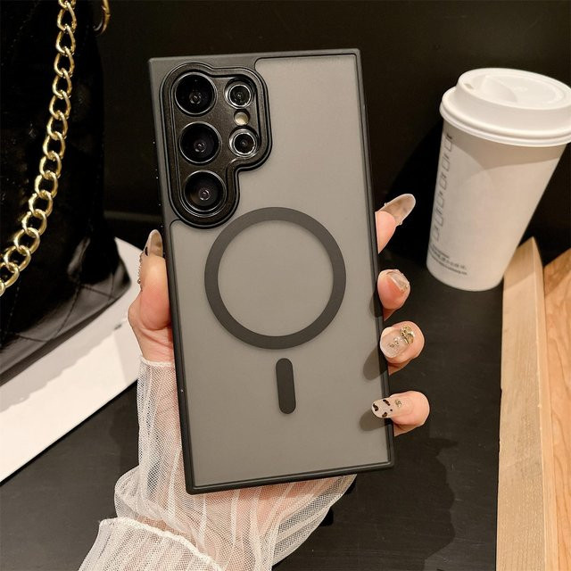 Transparente Magnetische Schutzhülle mit Matt-Effekt für Samsung Galaxy S26 Ultra, S26 Plus und S26, MagSafe kompatibel, stoßfest, Schwarz - Bild 1