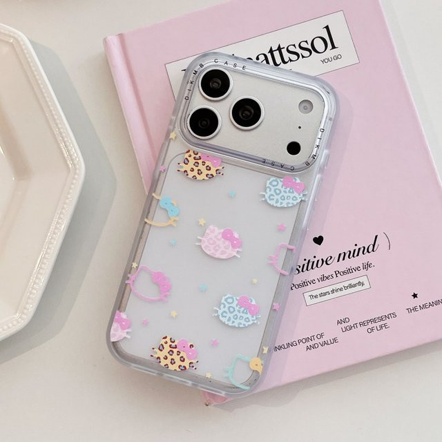 Sanrio Hello Kitty Handyhülle mit mattiertem Leopardenmuster für iPhone 15, 16 Pro und 17 Pro Max in Transparent - Bild 1