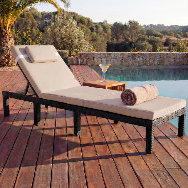 MCW Poly-Rattan Sonnenliege A51 in Braun mit beigen Kissen und verstellbarer Kopfstütze - Bild 1