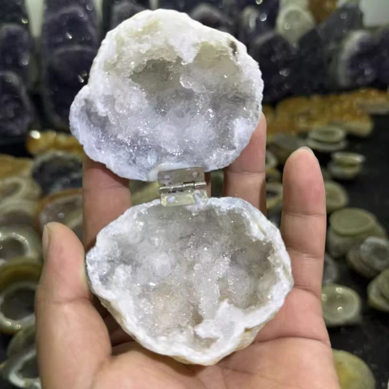 Abdo Mini-Ringbox aus natürlichem Kristall in Weiß zur Schmuck-Aufbewahrung - Bild 4