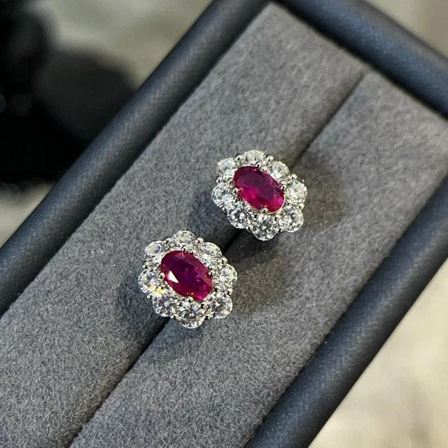 YIRAN Jewelry Ohrstecker, Rubin, Diamant, Zirkonia, Kupfer, Damen, gray - Bild 1