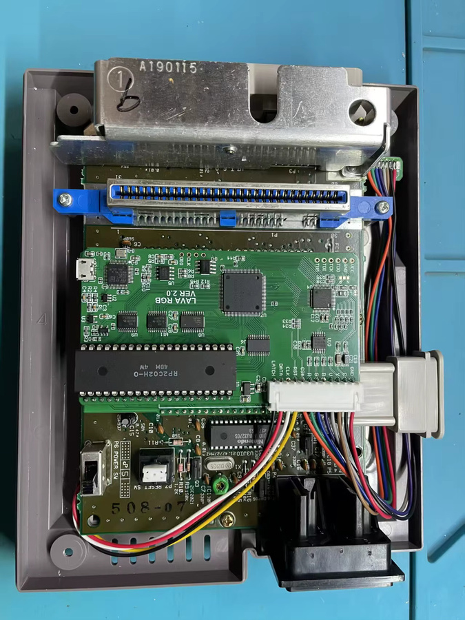 RGB FC Nesrgb Famicom AV RGB LAVA Version 2.0 in Grün für Retro-Konsolen - Bild 2