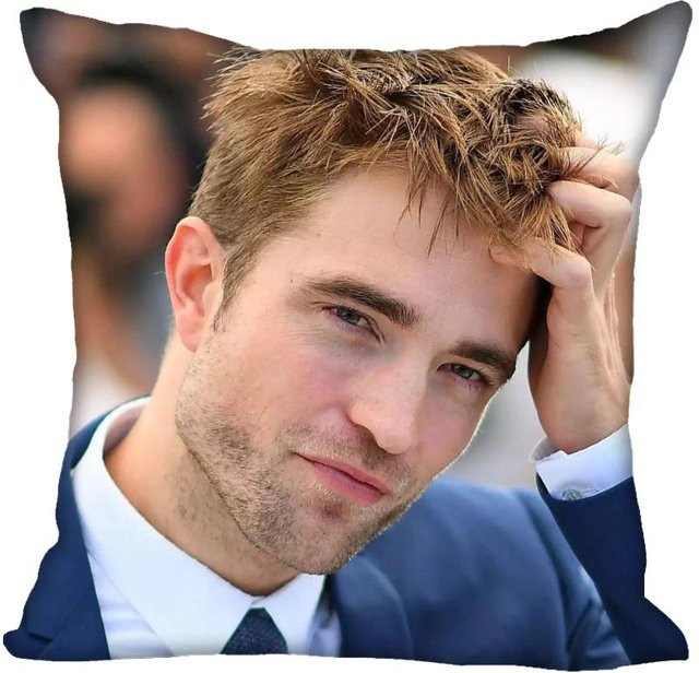 Dekorativer Twilight Robert Pattinson Kissenbezug aus weichem Satin, Weiß, B/B: 45 x 45 cm - Bild 1