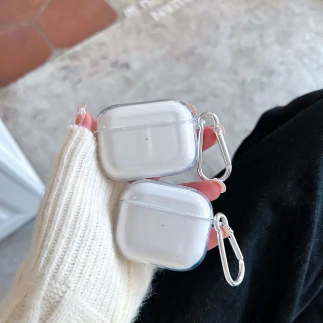 Transparente TPU-Schutzhülle für Apple AirPods 4 Generation in Transparent und Beige - Bild 1