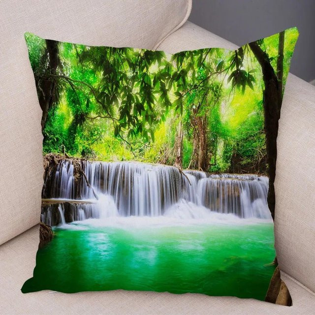 Weicher Plüsch-Kissenbezug mit Wasserfall-Landschaftsmotiv in Grün, B/B: 45 x 45 cm - Bild 1