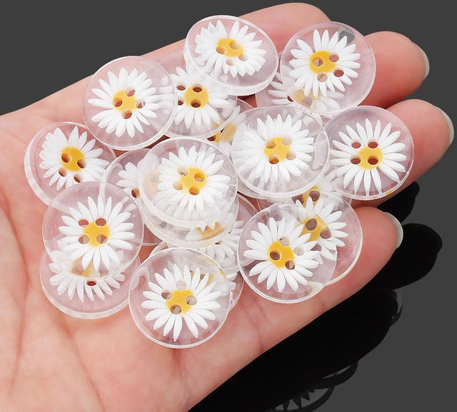 10 Stück Resin Buttons Daisy Bastelknöpfe für DIY-Projekte und Kleidung in Weiß und Transparent, Durchmesser: 11,5-25 mm - Bild 1