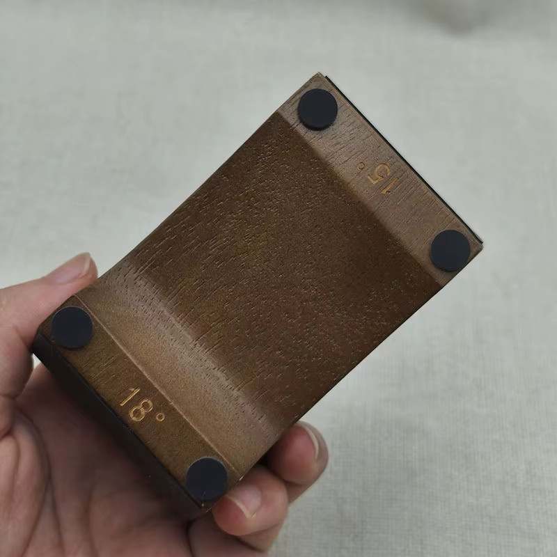 RSCHEF Professioneller Rollmesser-Schärfer mit Holzsockel und Diamant-Polierstein für 12, 15, 18 und 20 Grad Winkel in Braun - Bild 2