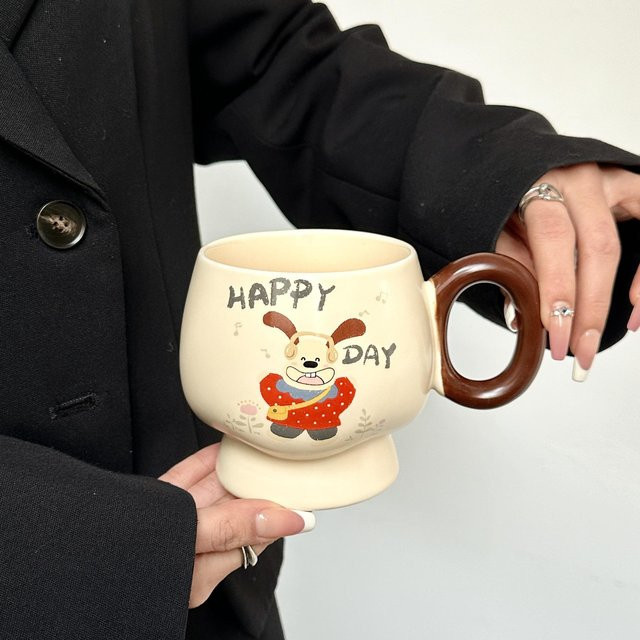 Yiran toy 1 Keramiktasse mit Deckel, floral, beige, 400 ml - Bild 1