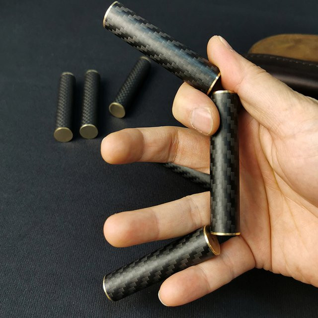AHHLCLT Fidget Spinner, Magnetisch, Metall, Carbon Faser, Rotierend - Bild 1