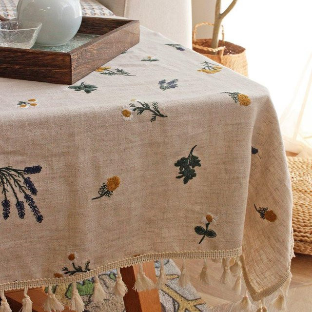 JMG Household Supplies Tischdecke aus Baumwolle mit Stickerei und Quasten, Farbe: Lavendel/Beige, B/T: 100 x 140 cm - Bild 1