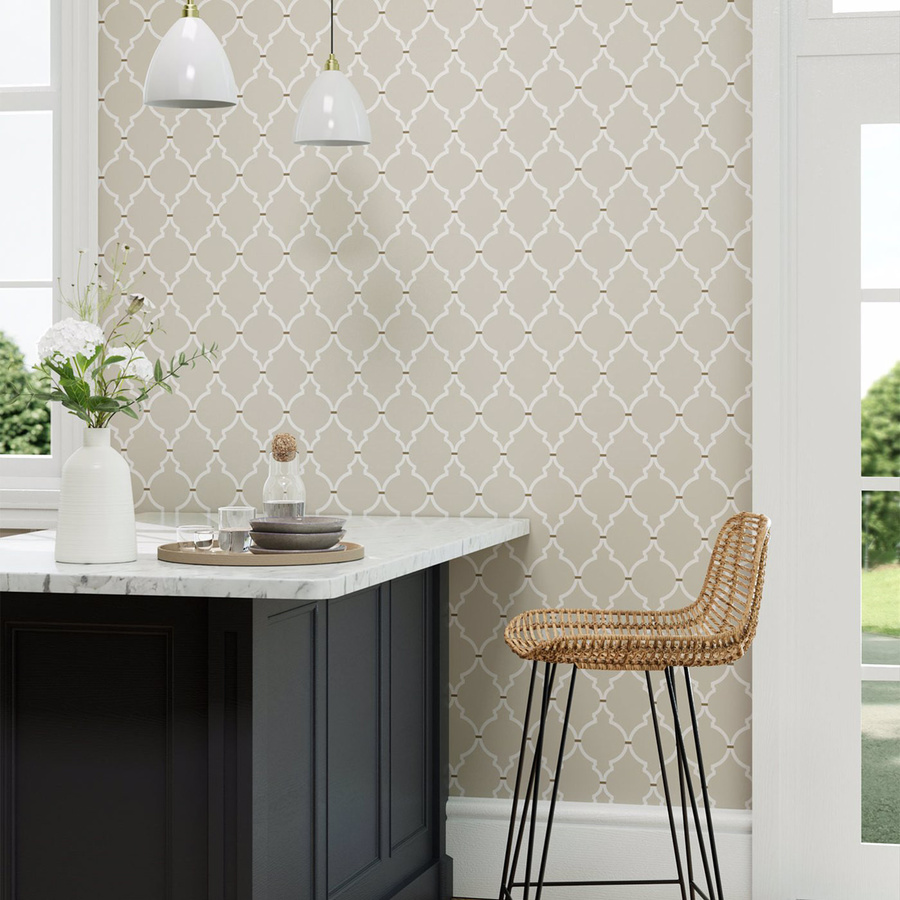 Sanderson Tapete Empire Trellis in Beige mit geometrischem Design und mattem Finish - Bild 1