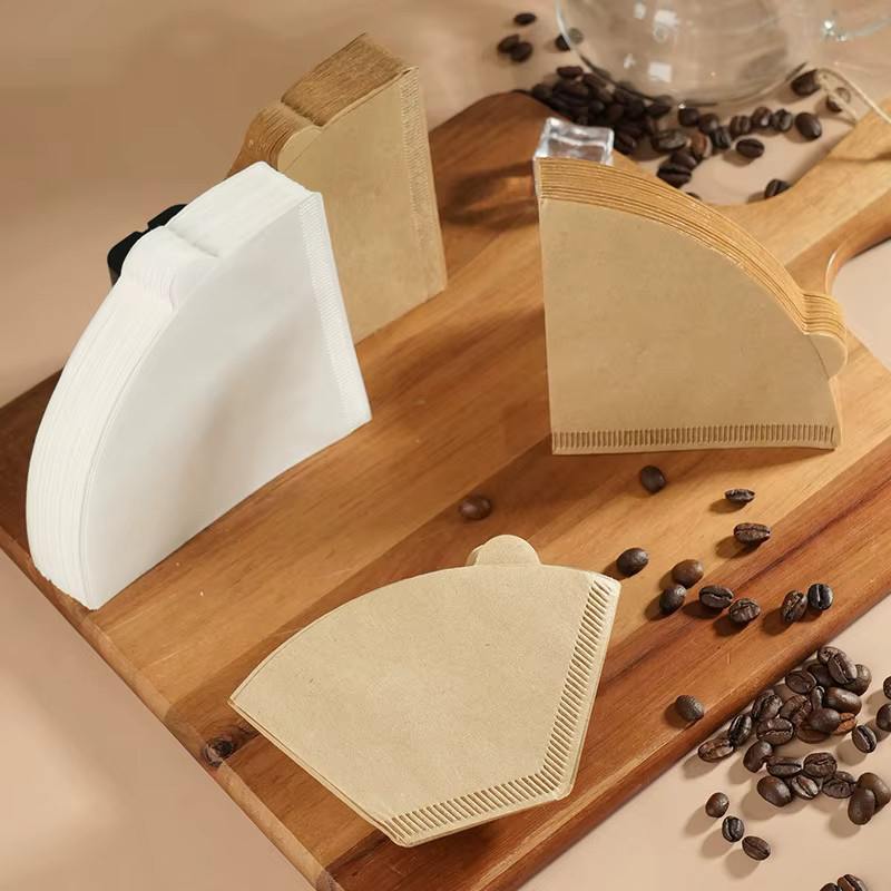 100 Stück Kaffeefilterpapier aus Naturpapier in Braun für 1–4 Tassen, V-förmige Einweg-Filter für Kaffee und Cafés - Bild 2